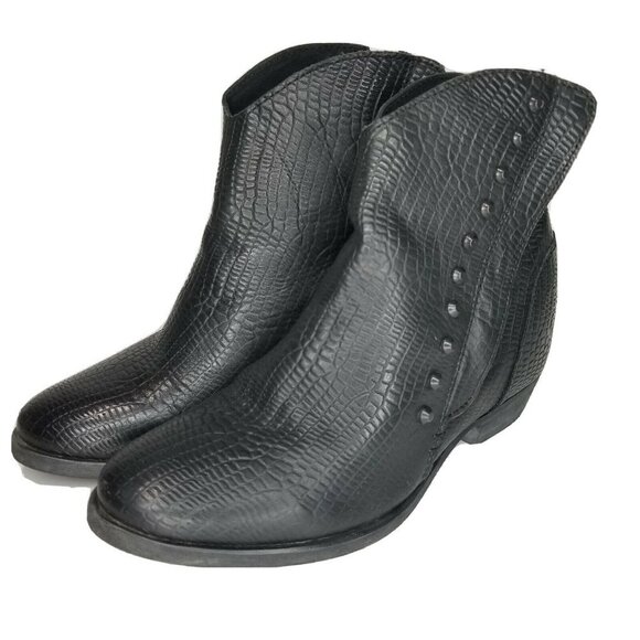 Bronx Leather Ankle Booties Black sz 37 Side Zippers Faux Croc Alligator Embosse - Picture 1 of 11